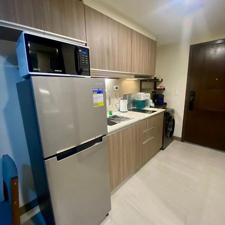 Park Mckinley West In Bgc Taguig Aparthotel Manila Exterior photo